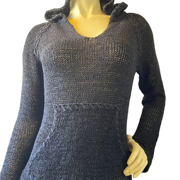 Prague Hooded Sweater Size S - Picture 8 of 13